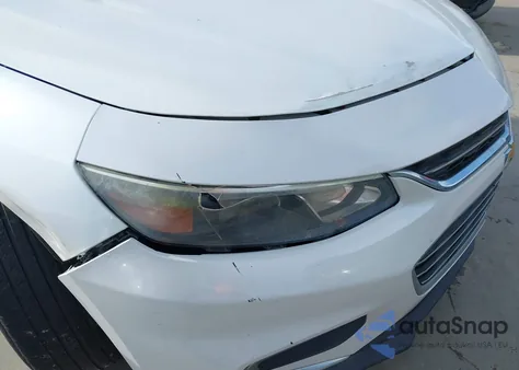 2017 Chevrolet Malibu Ls z USA, uszkodzony, nr VIN 1G1ZB5ST3HF278172